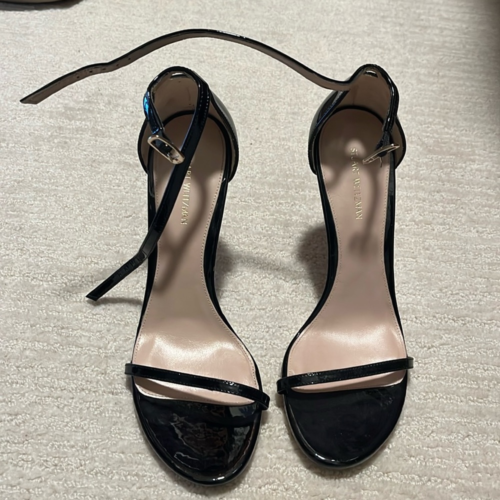 Never worn black Stuart weitzman heels size 7.5